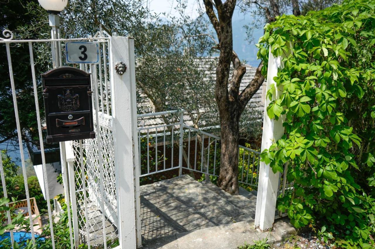 Varenna Wonders, Villa con barbecue e piscina comoda per 13 ospiti Perledo Exterior foto